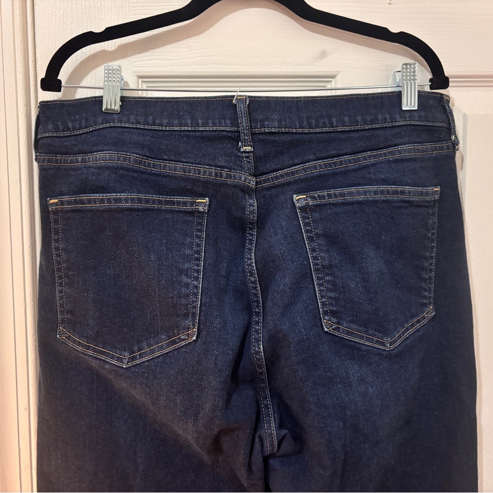 GAP Women’s 70’s High Rise Flare Jeans - Picture 4 of 8